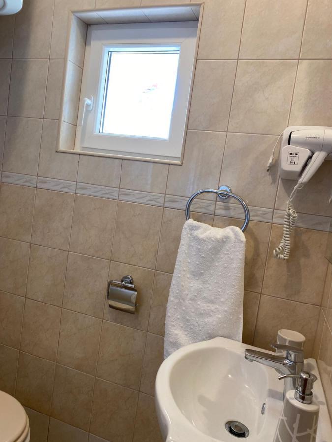Apartments Mikecin Novigrad  Ngoại thất bức ảnh