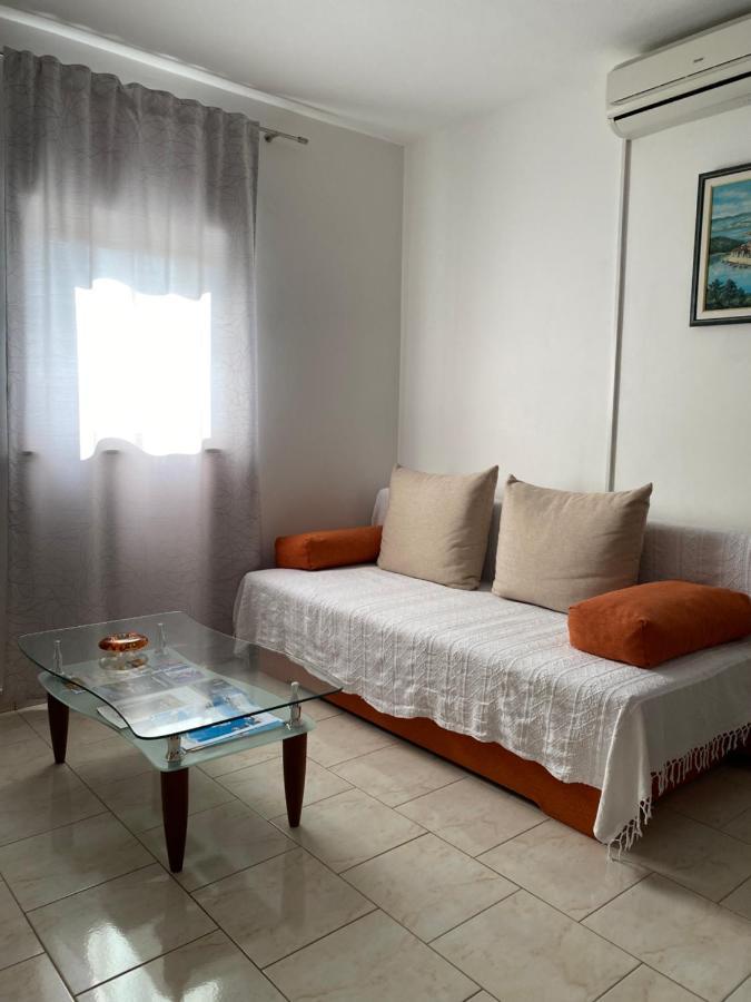 Apartments Mikecin Novigrad  Ngoại thất bức ảnh