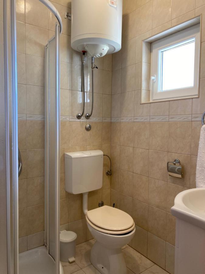 Apartments Mikecin Novigrad  Ngoại thất bức ảnh